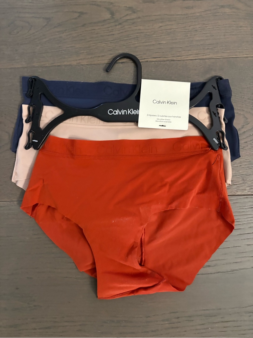 Calvin Klein ladies hipsters underwear SM wet $50USD
